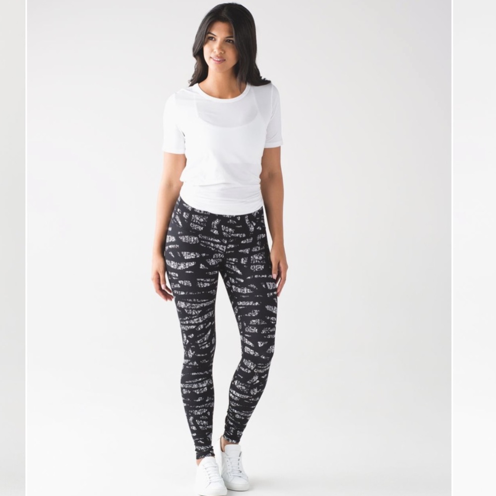 Lululemon Wunder Under Pant (Hi-Rise) “28